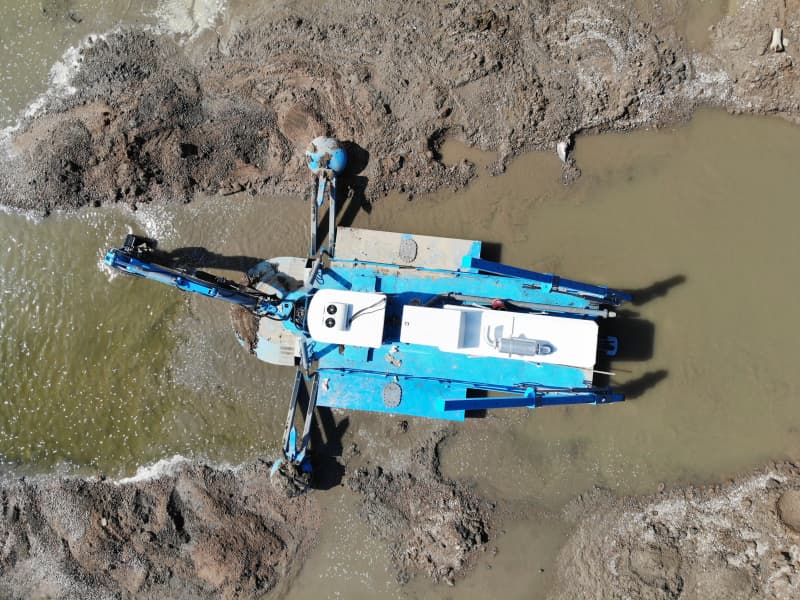 Draga anfibia autopropulsada multifuncional (500 m³/h) para aguas someras