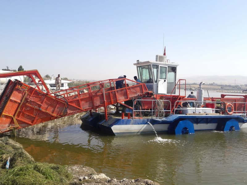 Barco de limpieza automática de agua/Recolector de malezas acuáticas/Barco desnatador de basura