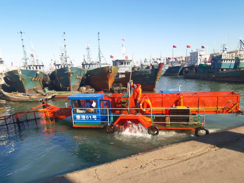 Barco de limpieza automática de agua/Recolector de malezas acuáticas/Barco desnatador de basura